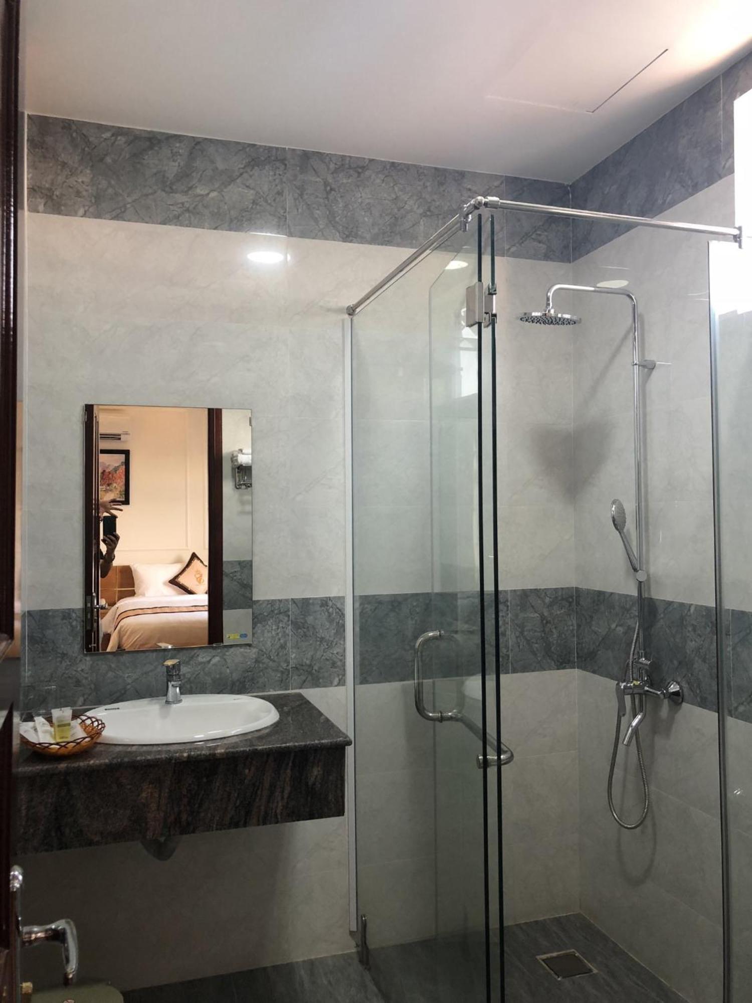 Khach San Sao Viet Hotel Quy Nhon Exterior photo
